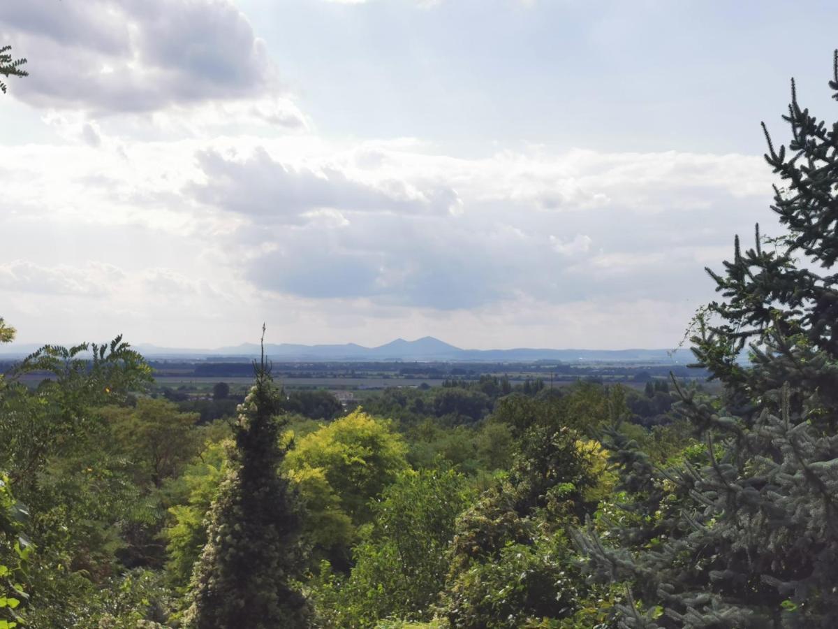 Sunset House Piestany Bungalow Banka Экстерьер фото